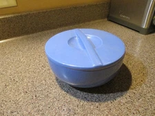 Vintage Hall China Co Blue Dish w/lid #5121-Made Exclusively fo Montgomery Wards