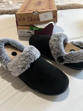 Womens Skechers Cozy Campfire - French Toast Black Comfy Slippers 6.5