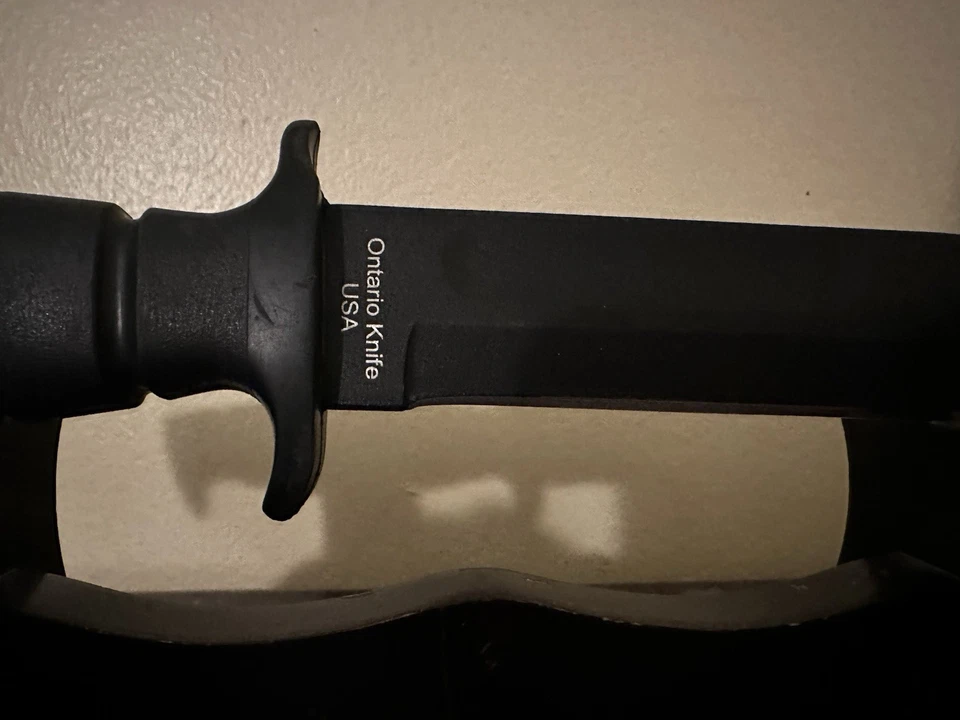 Funda de cuchillo de hoja fija de combate USMC Ontario SP-1 construcción duradera de poliéster Foto 3 de 4