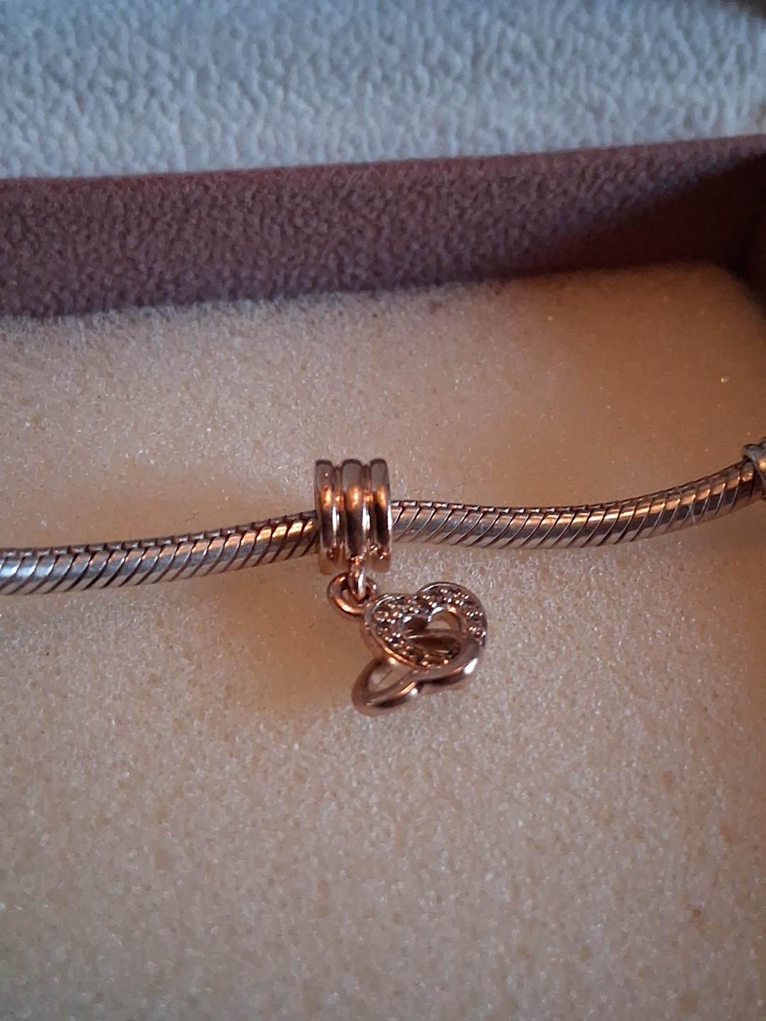 AUTHENTIC PANDORA INTERLOCKING LOVE CHARM #781242… - image 1