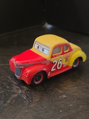 Disney Pixar Cars 3 Eli Turnpike #26 Faster s Garage Doc s Racing Days Mattel