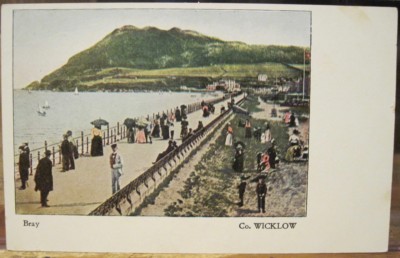 Irish Postcard Busy BRAY Esplanade Promenade Head Co Wicklow S of Dublin Ireland