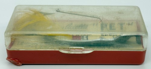 Vintage Tony Accetta Pet Spoon Fishing Lure # 15GF Original Case Yellow Feather - Picture 7 of 11