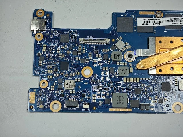 ASUS Chromebook Flip C434 - Para Piezas, Intel Core M3-8100Y - Imagen 2 de 4