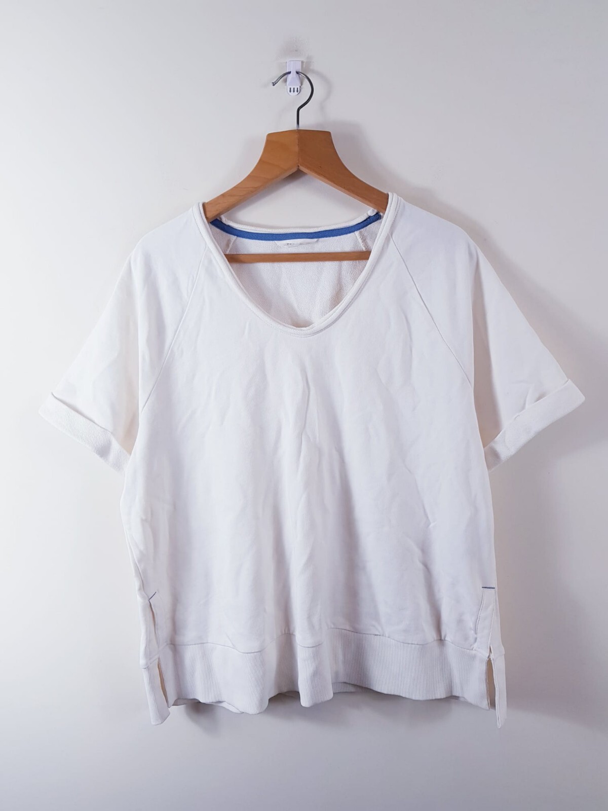 GORGEOUS TOP by M&S PER UNA UK L VGC WHITE STRETCH COTTON KNITED