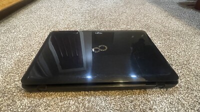 Fujitsu Lifebook AH531 Laptop | 15.6