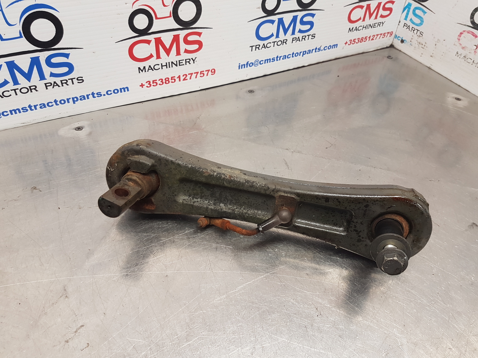 Massey Ferguson 7719, 7720, 7716, 7718 Front Axle Bar Link 