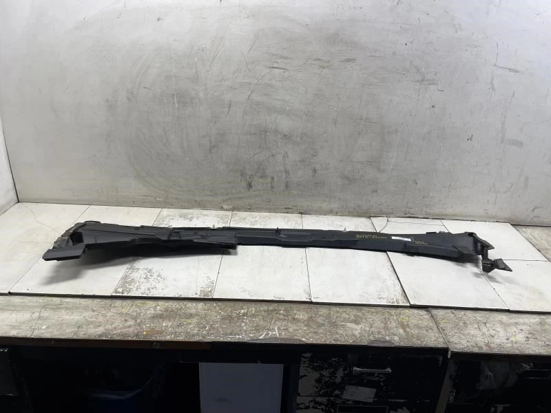 Lincoln MKS 2013 cubierta de rejilla de ventilación delantera debajo del parabrisas OEM+  Foto 2 de 4