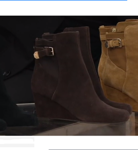isaac mizrahi wedge boots