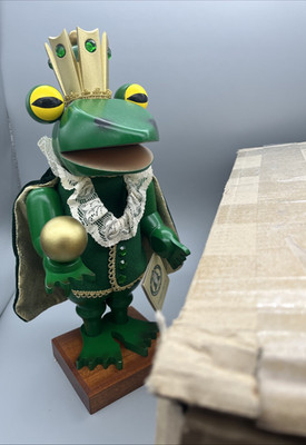 ULBRICHT Frog King Prince NUTCRACKER Germany Wooden Box Fairy Tale