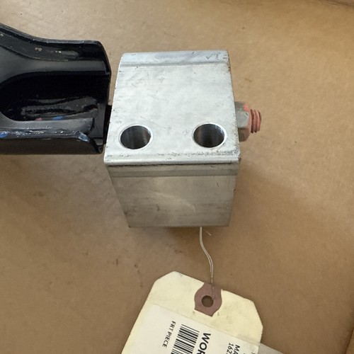 24848407 New OEM GM Lower Control Arm - Foto 16 di 24