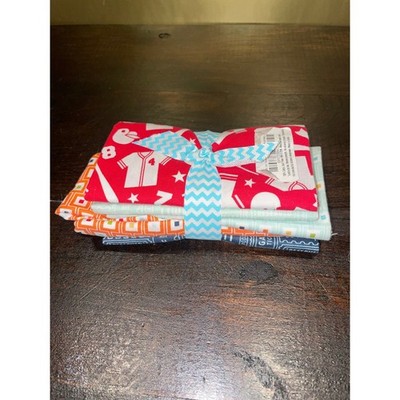 Alpine Fabrics 5 PC Fat Quarter Bundle Playball Cotton Fabric Squares