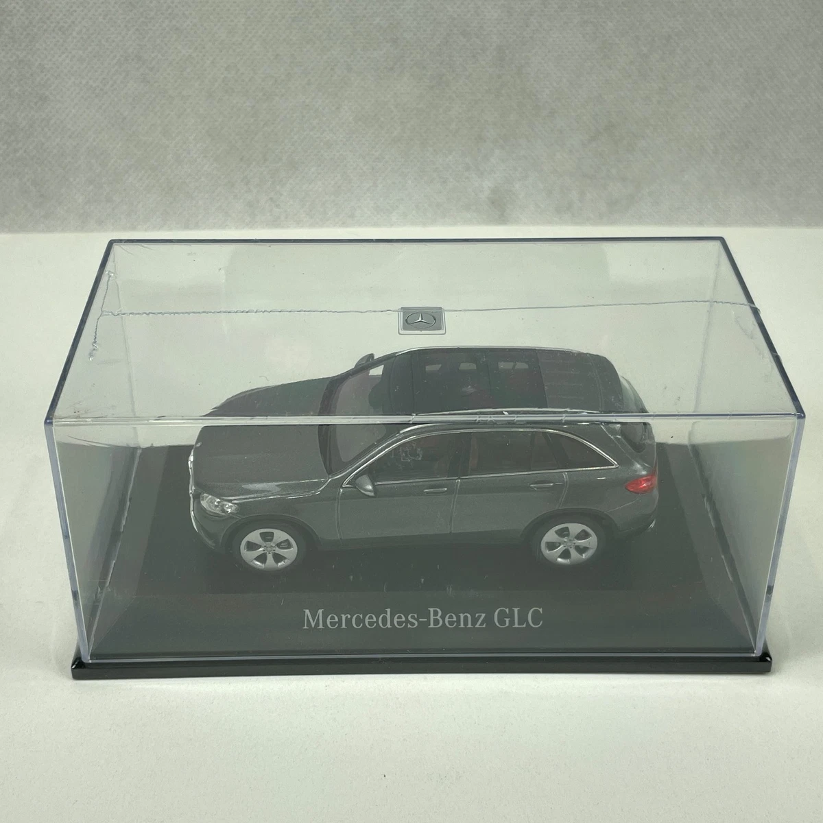 Mercedes-Benz GLC X253 1:43 Norev Dealer Model Selenite Grey Boxed B66960360