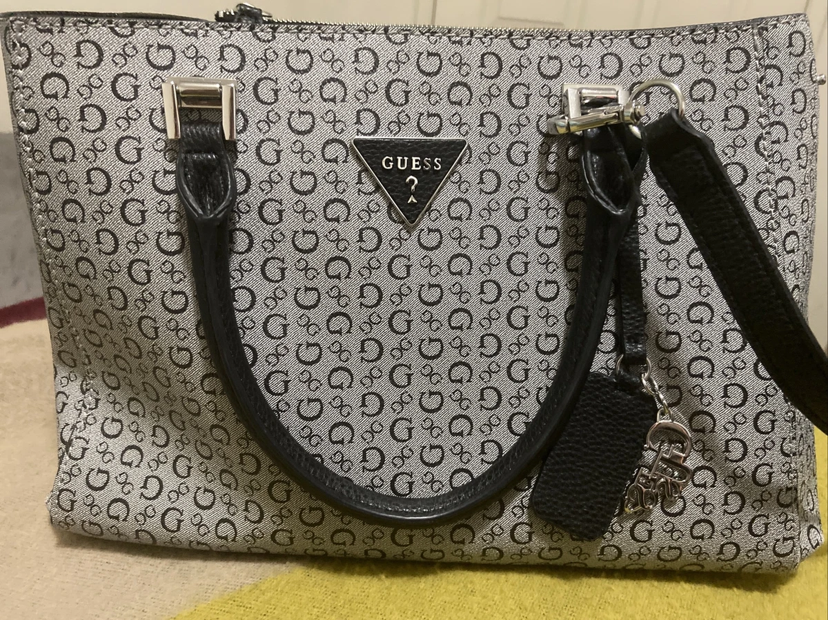 Guess Women Handbag New! Original Price Is $108.