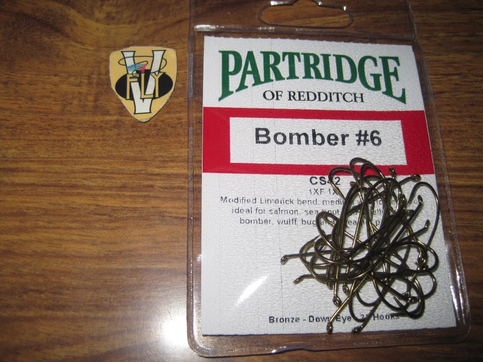25 Partridge CS42/R Classic Salmon Single Bomber Hooks 5 Size Options  - Image 4 of 4