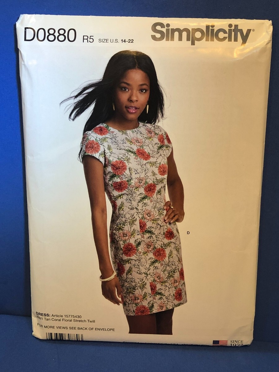 Simplicity Misses/Miss Petite DRESSES, Size (14 22) #D0880