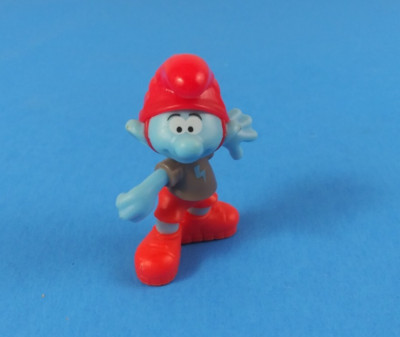 Kinder Surprise Peyo Smurfs In The City Skateboard Smurf 1.5'' Figure Only