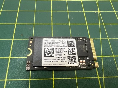 Samsung PM9C1a 256GB MVMe SSD Solid State Drive PCle Gen4x4 MZAL8256HDJD-00BL2