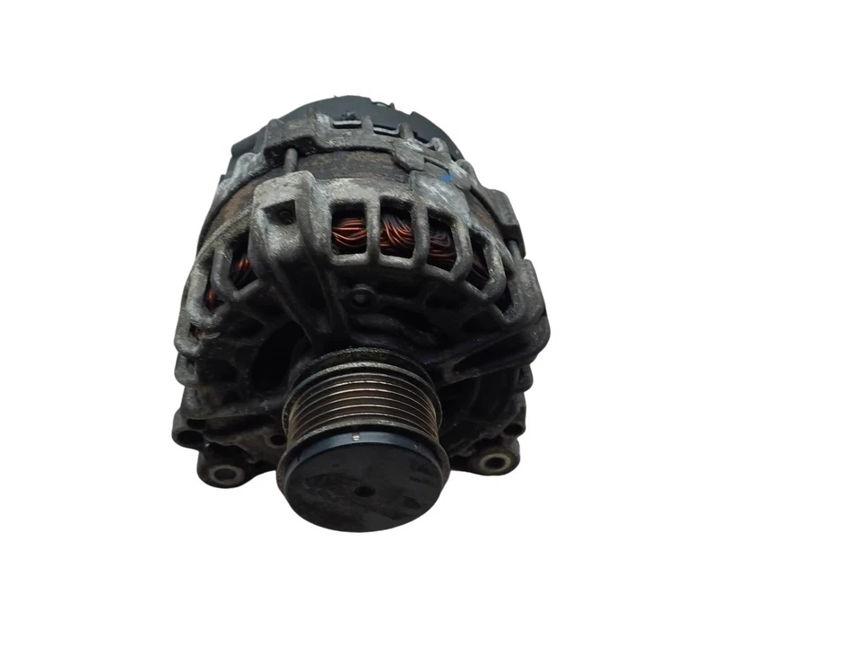 VOLKSWAGEN PASSAT Alternator 1968 Diesel 2013 CFFB 03L903024F - Image 2 of 4