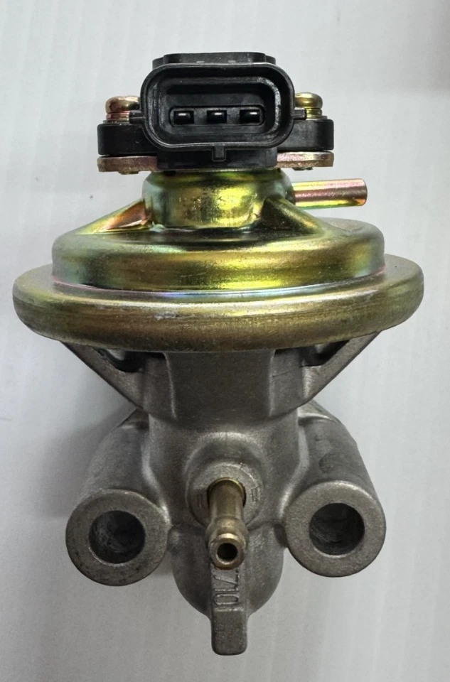 VÁLVULA EGR GENUINA B6BF-20-300 KIA/MAZDA Foto 2 de 3