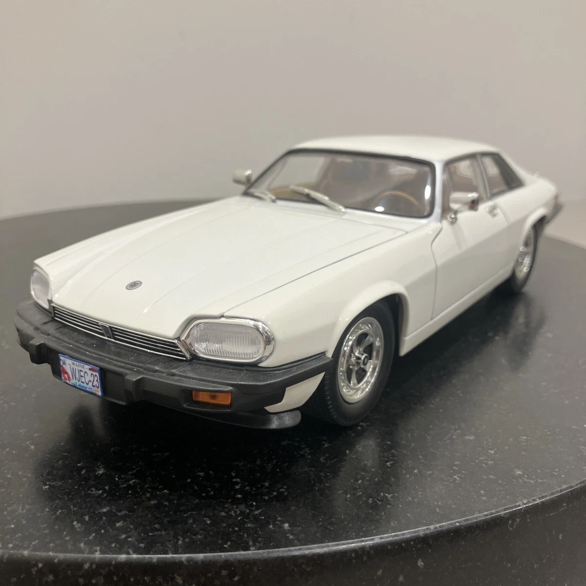 Road Signature Jaguar 1:18 Scale Diecast & Toy Vehicles for sale