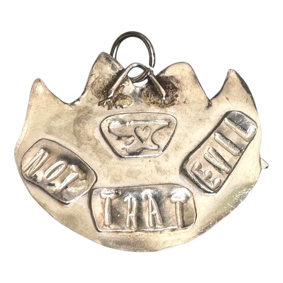 Colgante artesanal de plata de ley Not That Evil Eye único globo ocular de vidrio ojos azules Foto 2 de 4