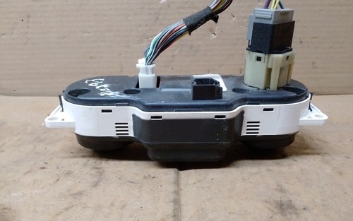 2006 SATURN VUE TEMP CONTROL - Picture 6 of 6
