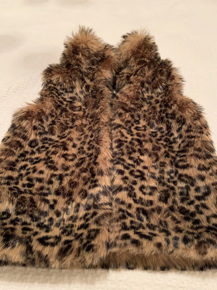 Colete sem mangas moderno e bonito de pele sintética leopardo meninas vegano tamanho 4-5 - Imagem 3 de 4