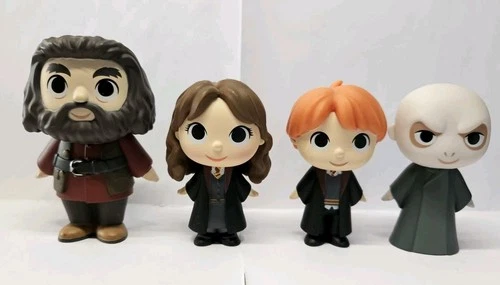 Funko Mystery Mini Harry Potter Lot Of 4 Hagrid, Hermione, Ron, Voldemor