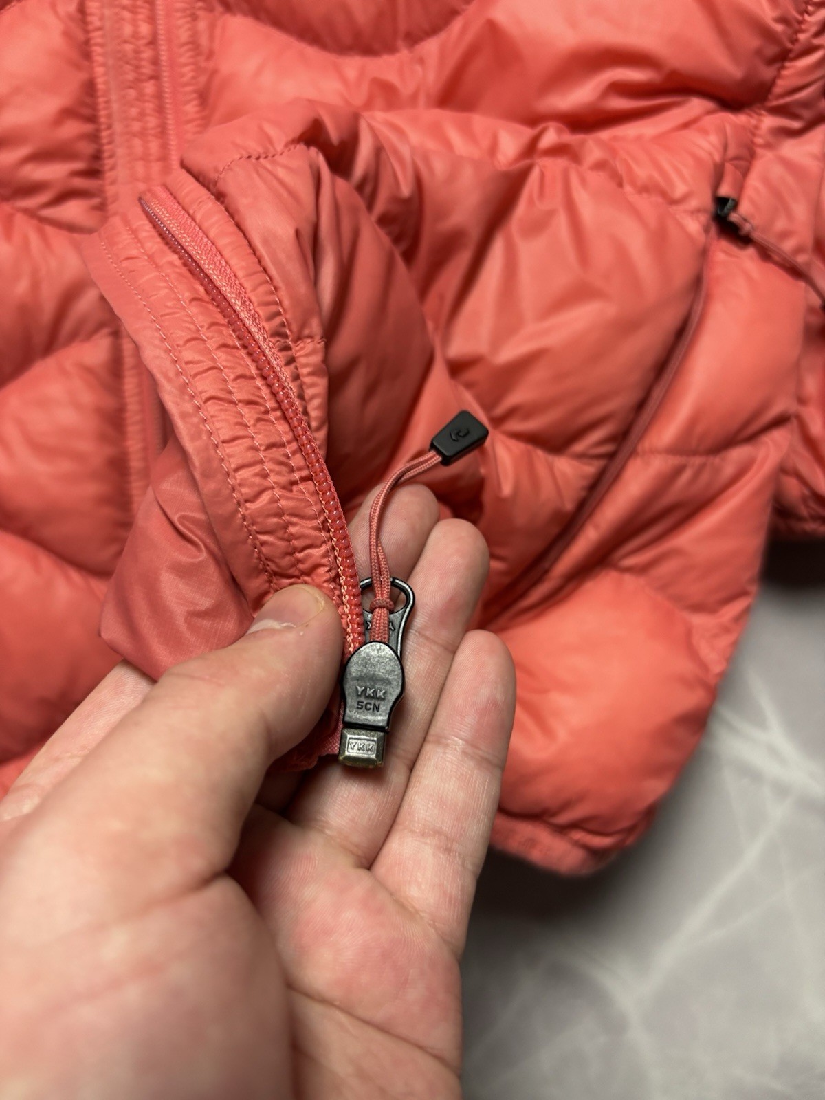 Peak Performance Helium Down Hooded Jacket Outdoo… - image 15