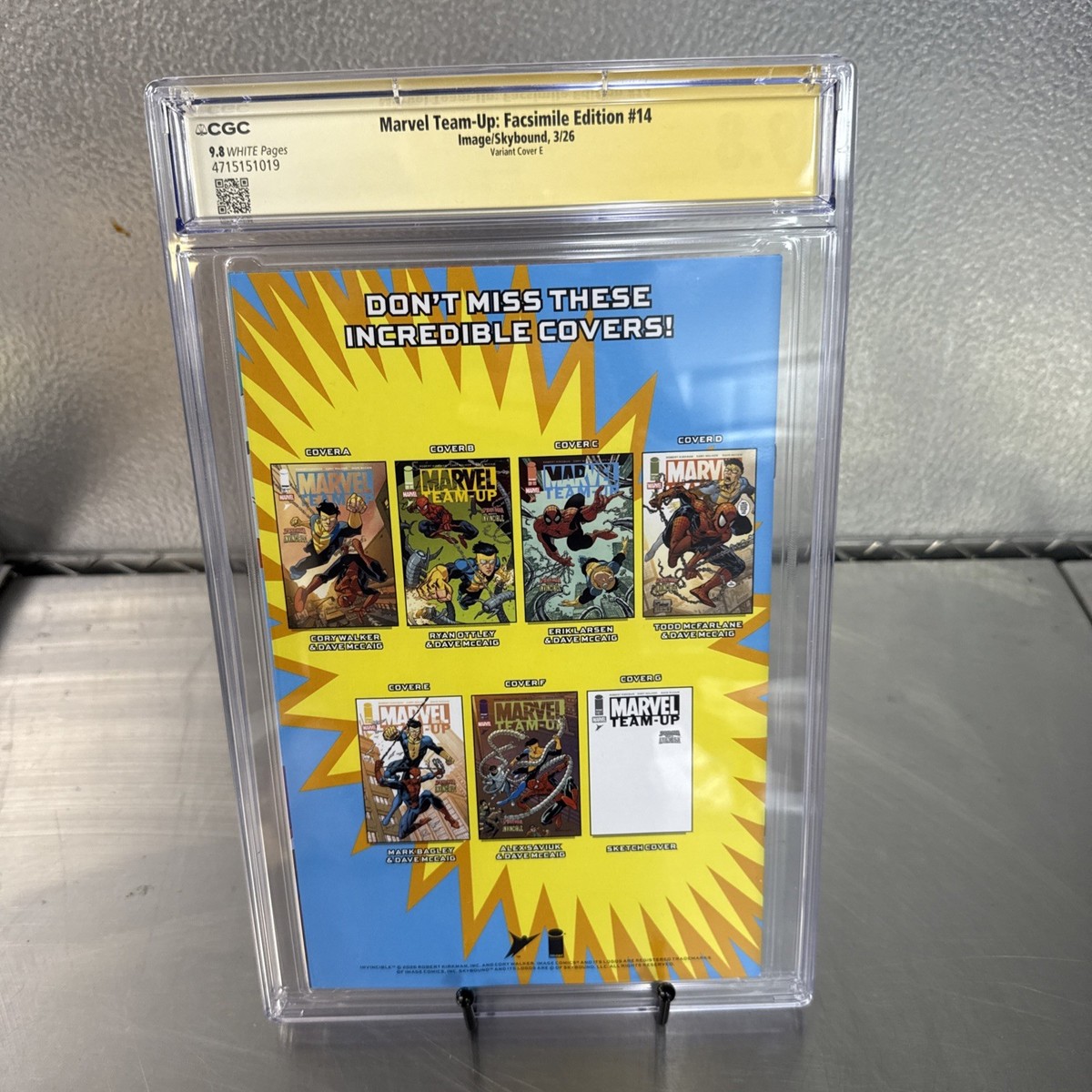 FAB オシリオ　marvel イラストレーター直筆サイン入り Marvel Team up 14 Invincible Signed By Ottley CGC 9.8 Bagley sig