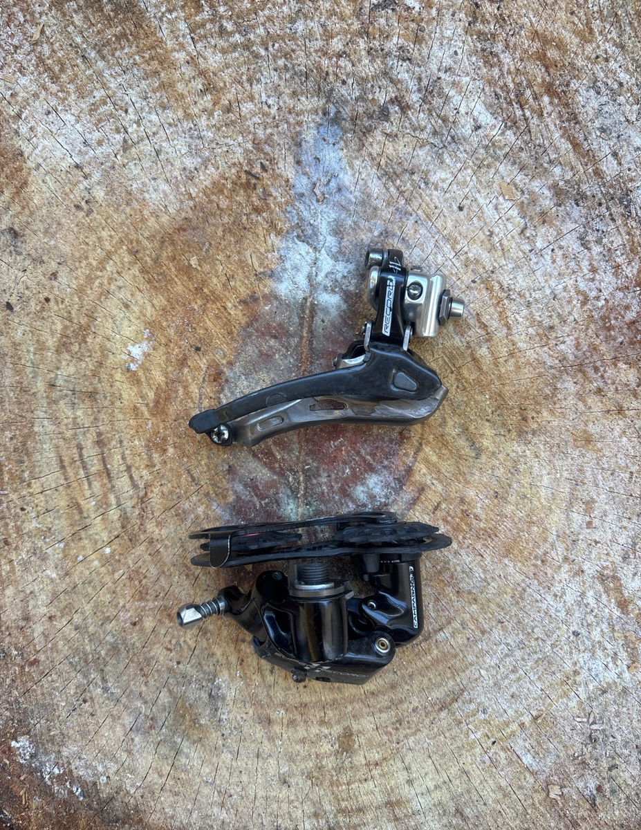 Dérailleur Arrière Campagnolo Super Record 11 Vitesses, Première Génération, Carbone
