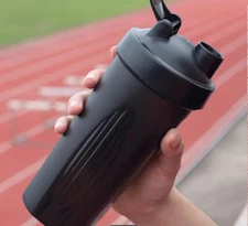 Basic Black shaker cup with whisk Brand New (16 LEFT!)