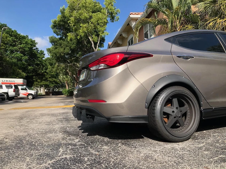 Difusor divisor aleta de tiburón montaje parachoques trasero negro valencia de ala para Hyundai Foto 4 de 4