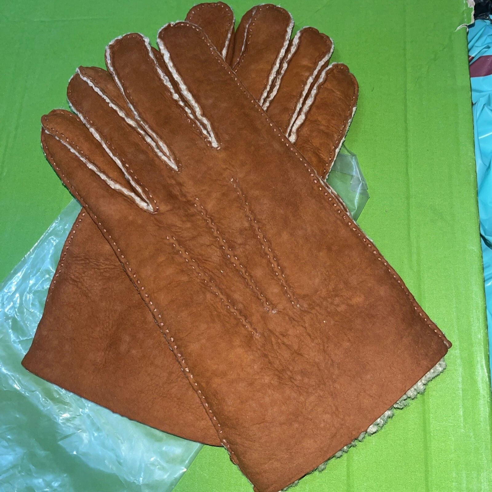 Lovely Hackett Portland Lambskin Leather Gloves Lining Size L winter glove new