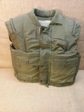 USMC Marine Corp Issue Large Size?? Fragmentation Vest  MFG 1960s Era Very Nice