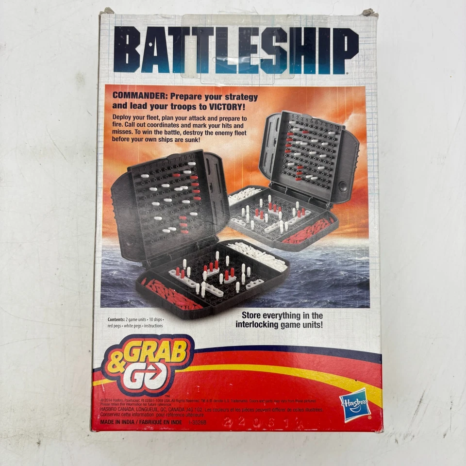Battleship  Grab & Go Travel Games COMPLETE Hasbro 2014 Classic War - Image 2 of 4