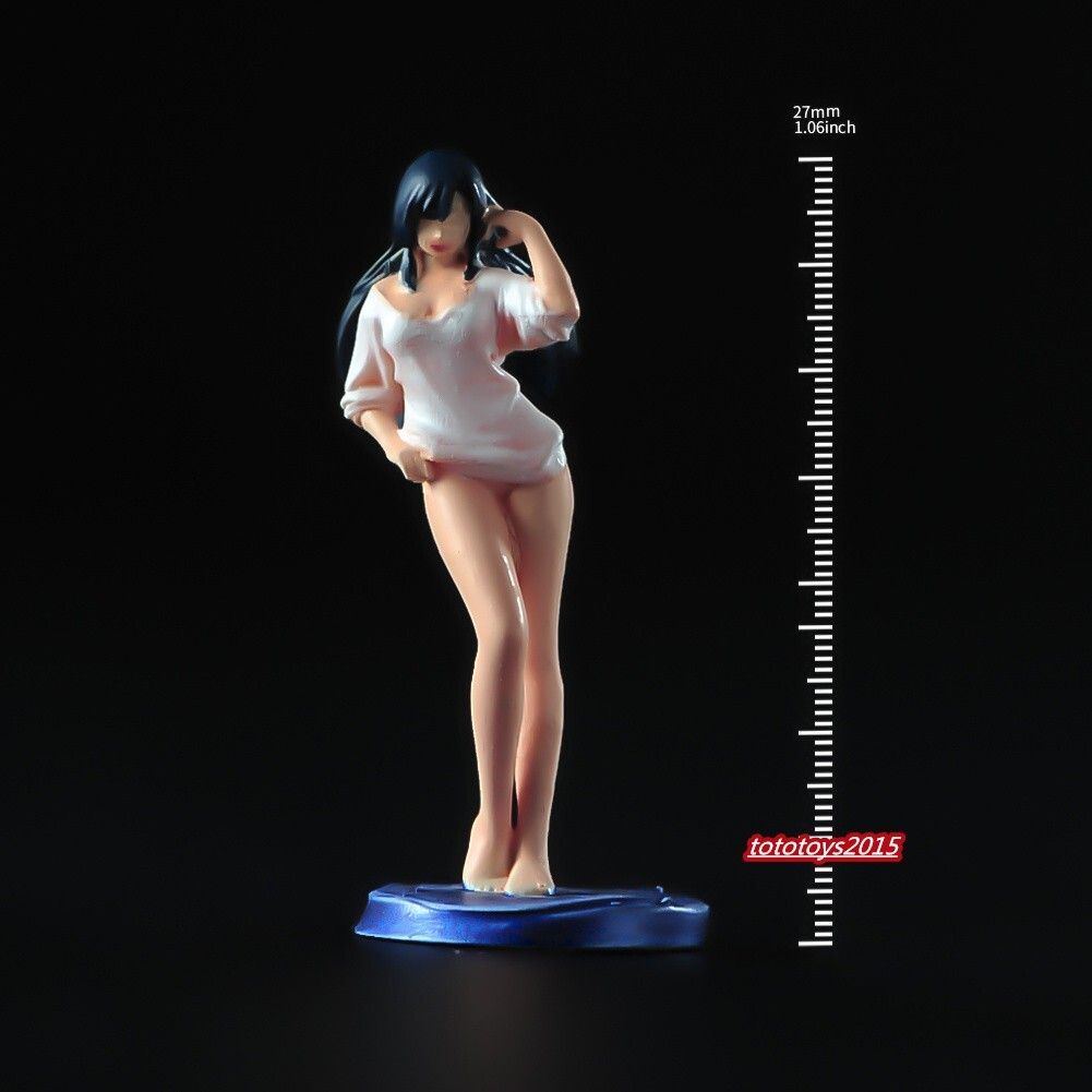 1/64 White Shirt Beauty Girl Miniature Figure for Car Diorama Street Scene Toy