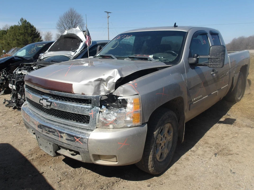 Used Speedometer Gauge fits: 2007 Chevrolet Silverado 1500 pickup new style smoo - Image 2 of 4