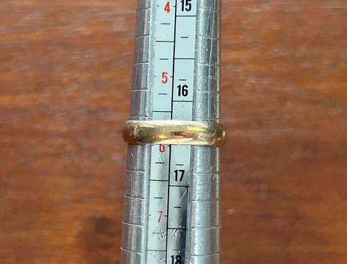 Vintage Signed TG 10k Yellow Gold Wide Wedding Band Ring Sz 5.75 - Picture 6 of 8