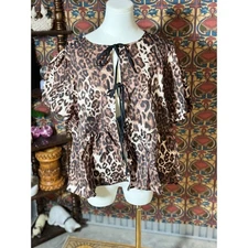 Boohoo Womens Animal Print Short Sleeve Ruffle Hem Blouse Tie Front Top