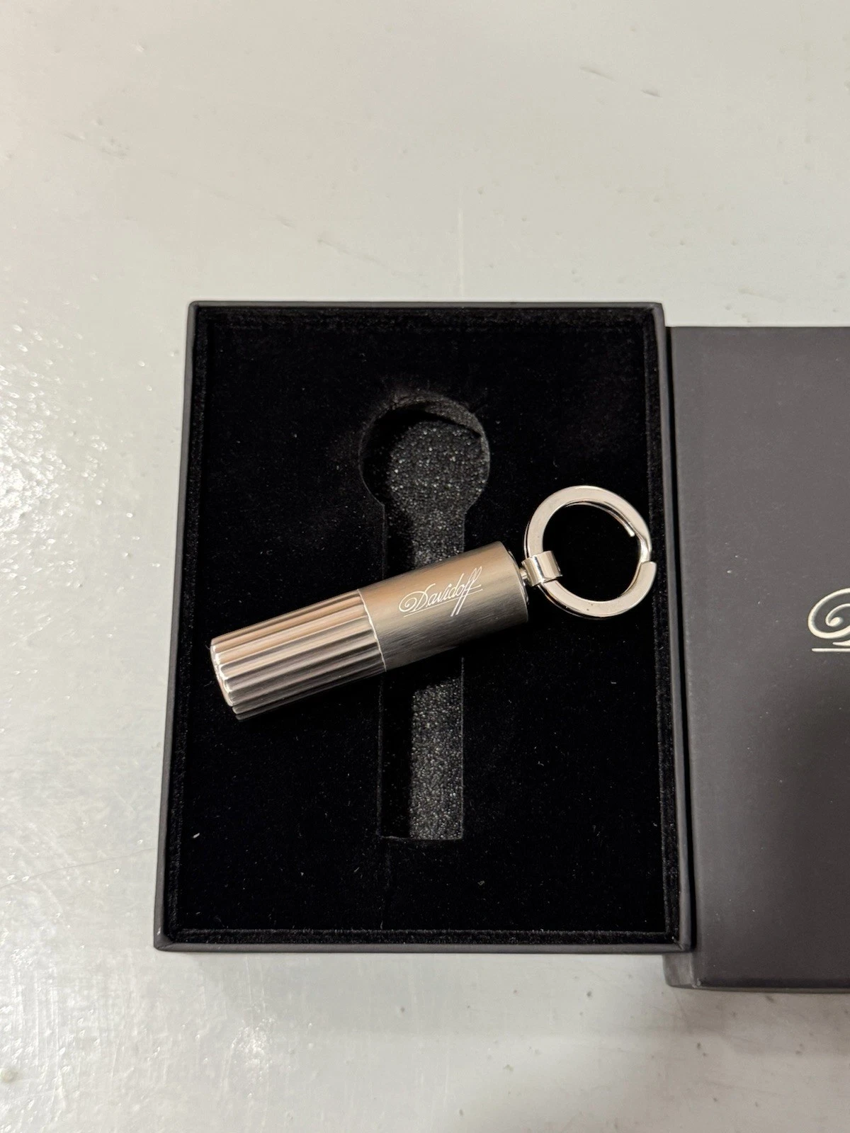 Davidoff Stainless Steel Brushed Punch Cutter 51000221 Brand New 2