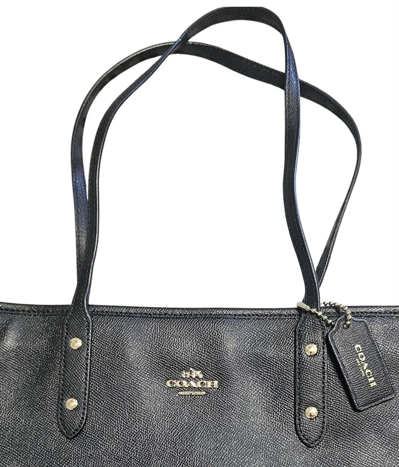 Bolsa tote Coach feminina preta com zíper alça superior / Modelo F58846 / Excelente estado - Imagem 3 de 4