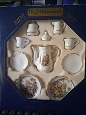 M.J. Hummel Miniature Tea Set Made In Germany Reutter Porzellan
