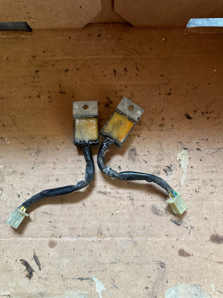 1980 HONDA GOLDWING GL1100 МОДУЛИ УПРАВЛЕНИЯ ЗАЖИГАНИЕМ CDI ECU ECM КОМПЬЮТЕР ДВИГАТЕЛЯ - Изображение 2 из 2