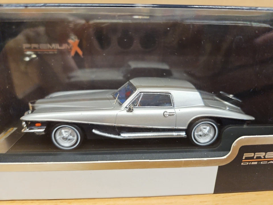 1:43 Premium X PRD035 Stutz Blackhawk купе 1971 - 2 тона синий/серебристый - Изображение 2 из 4