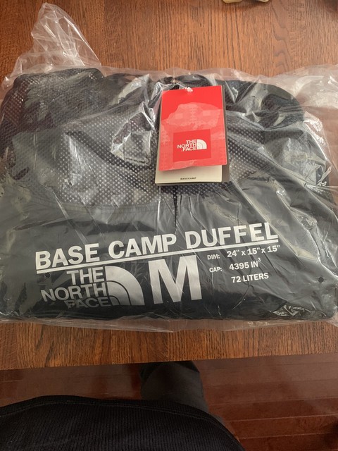 black wolf duffle bag