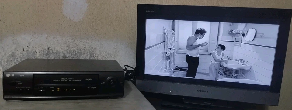 LG C-21P VIDEOREGISTRATORE VHS CON TELECOMANDO - Bild 2 von 4