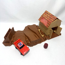 Vintage 1980 Dukes of Hazzard Stunt Buster Barn Knickerbocker Part Not Complete