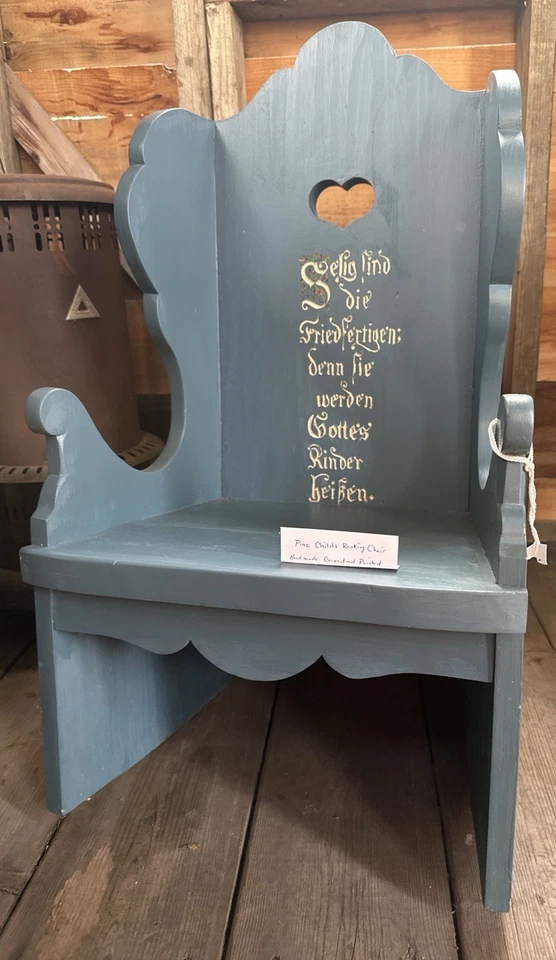 Mecedora infantil de pino Foto 2 de 4